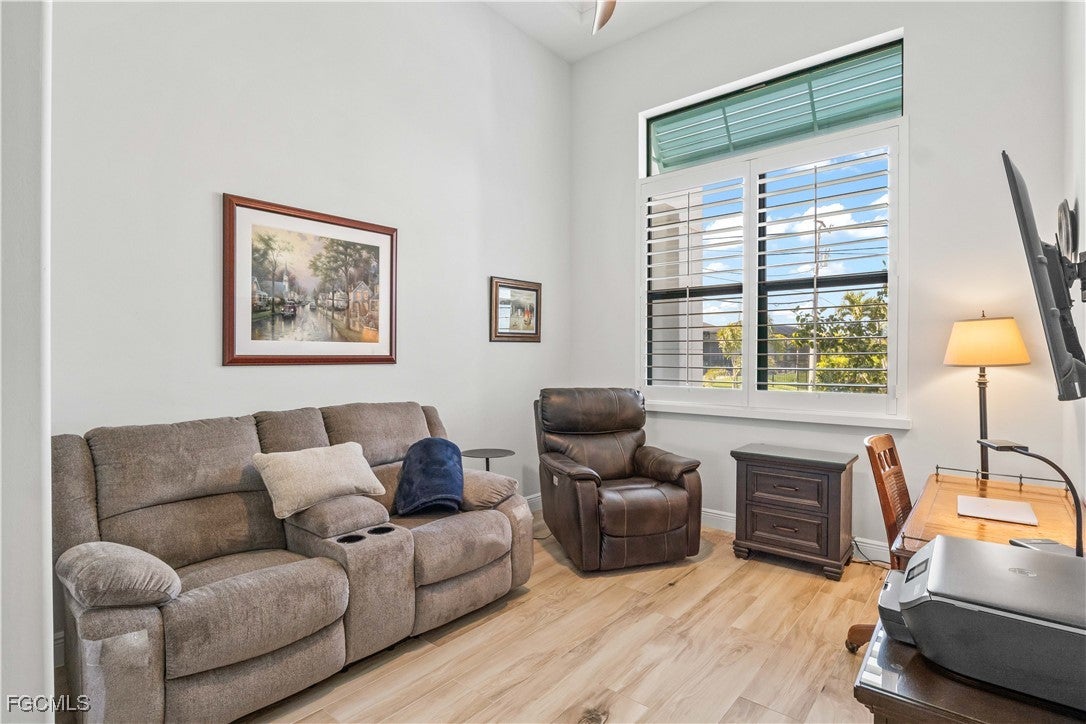 Cape Coral, Florida, 33914, United States, 4 Bedrooms Bedrooms, ,3 BathroomsBathrooms,Residential,Active,1899193