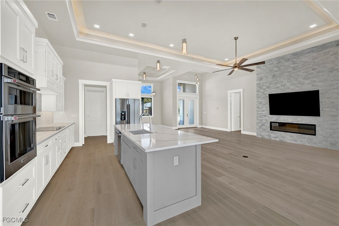 Cape Coral, Florida, 33993, United States, 4 Bedrooms Bedrooms, ,5 BathroomsBathrooms,Residential,Active,1903193