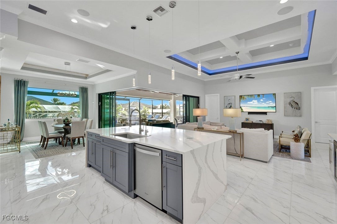 Cape Coral, Florida, 33993, United States, 3 Bedrooms Bedrooms, ,4 BathroomsBathrooms,Residential,Active,1987267