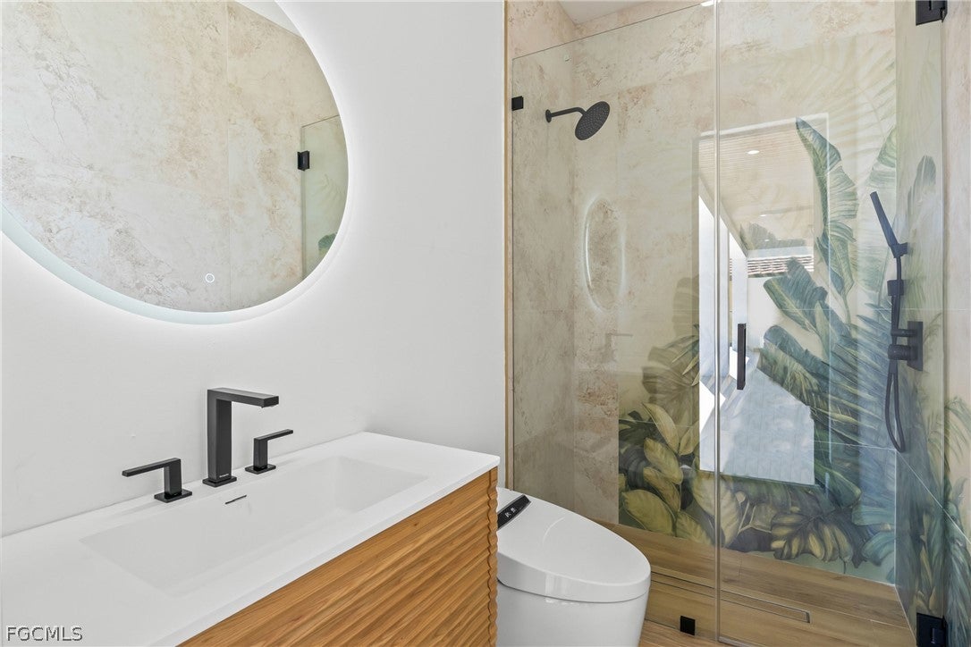 Cape Coral, Florida, 33991, United States, 6 Bedrooms Bedrooms, ,7 BathroomsBathrooms,Residential,Active,2018184