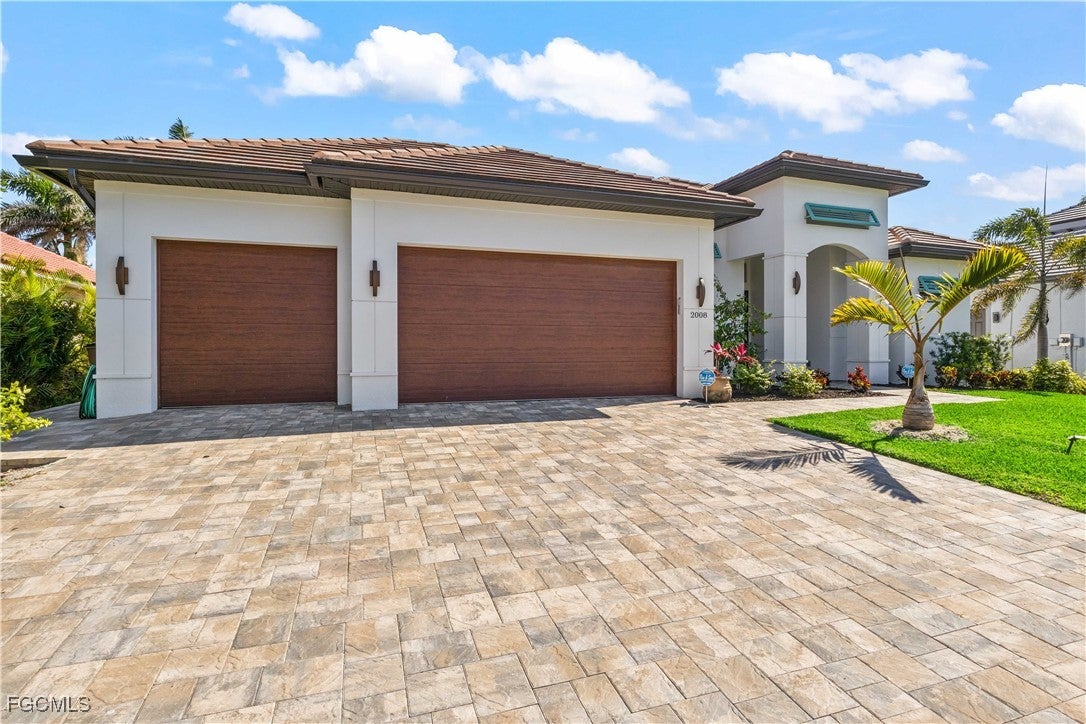 Cape Coral, Florida, 33914, United States, 4 Bedrooms Bedrooms, ,3 BathroomsBathrooms,Residential,Active,1899193