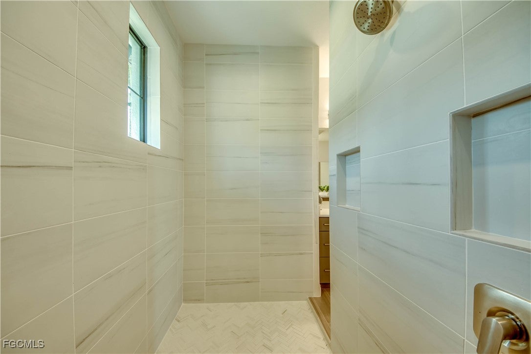 Cape Coral, Florida, 33904, United States, 4 Bedrooms Bedrooms, ,3 BathroomsBathrooms,Residential,Active,2009147