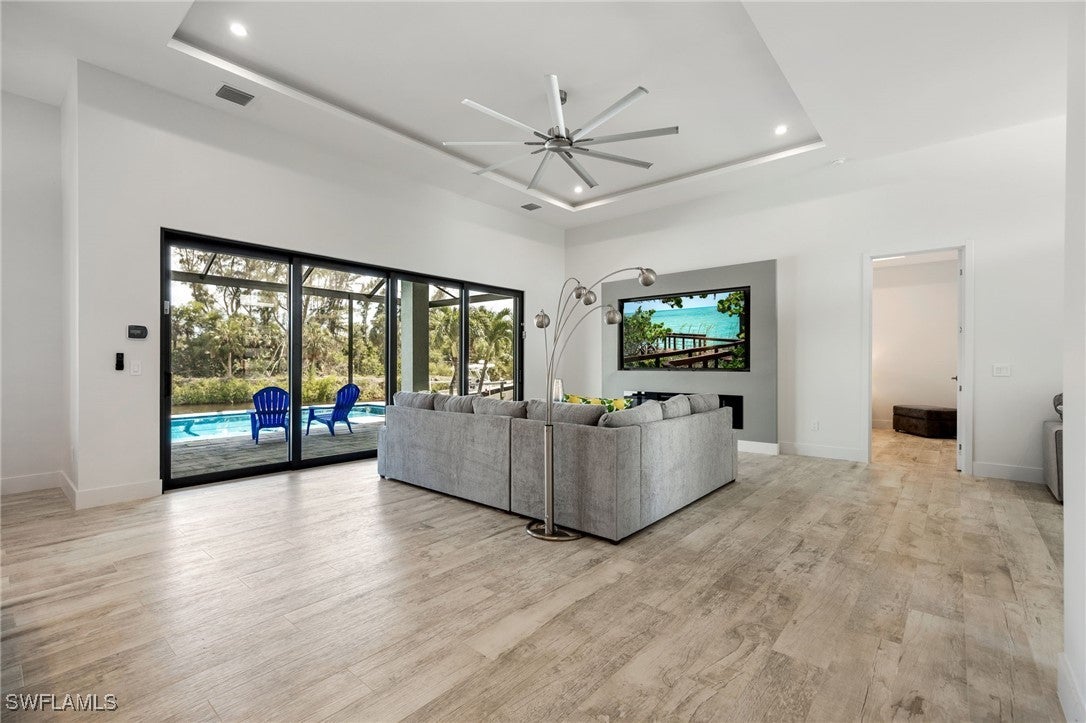 Cape Coral, Florida, 33990, United States, 3 Bedrooms Bedrooms, ,3 BathroomsBathrooms,Residential,Active,1877773