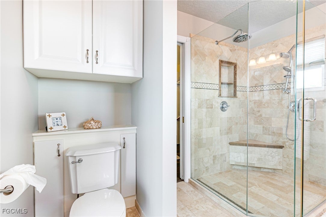 Matlacha, Florida, 33993, United States, 5 Bedrooms Bedrooms, ,5 BathroomsBathrooms,Residential,Active,2007225