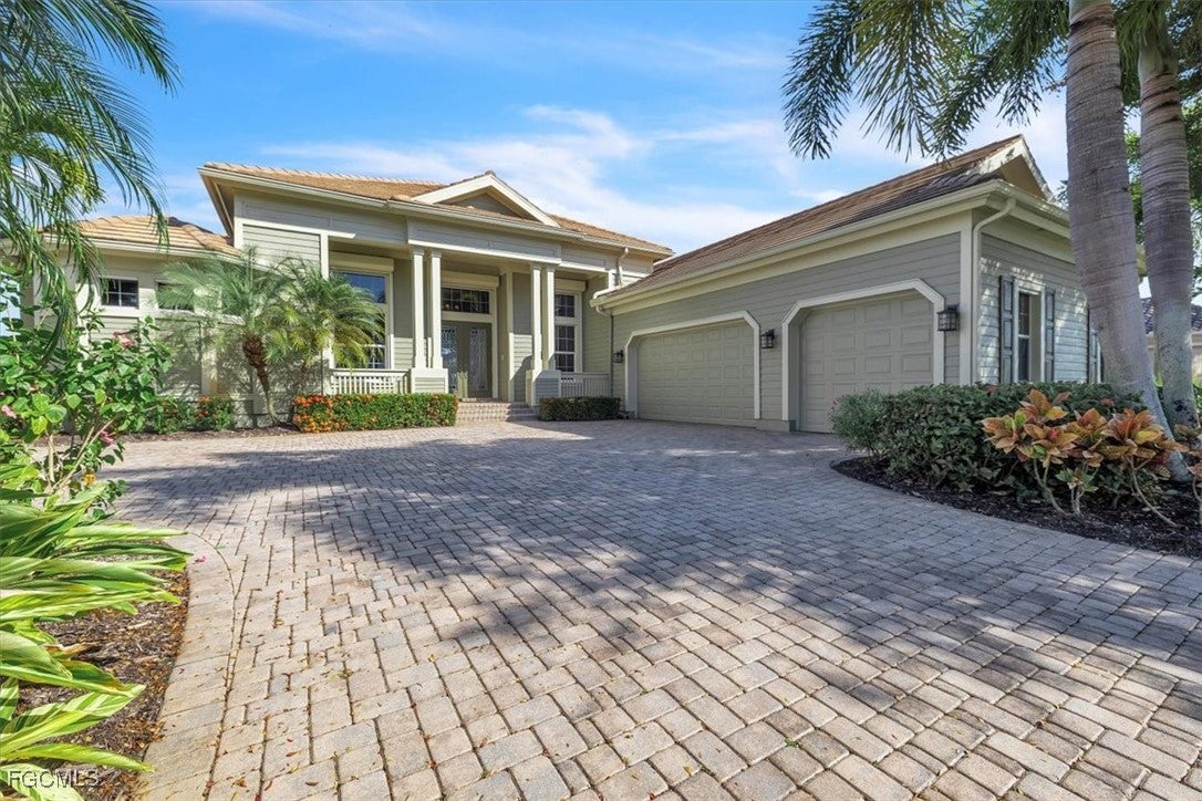 Fort Myers, Florida, 33905, United States, 3 Bedrooms Bedrooms, ,3 BathroomsBathrooms,Residential,Active,2008921