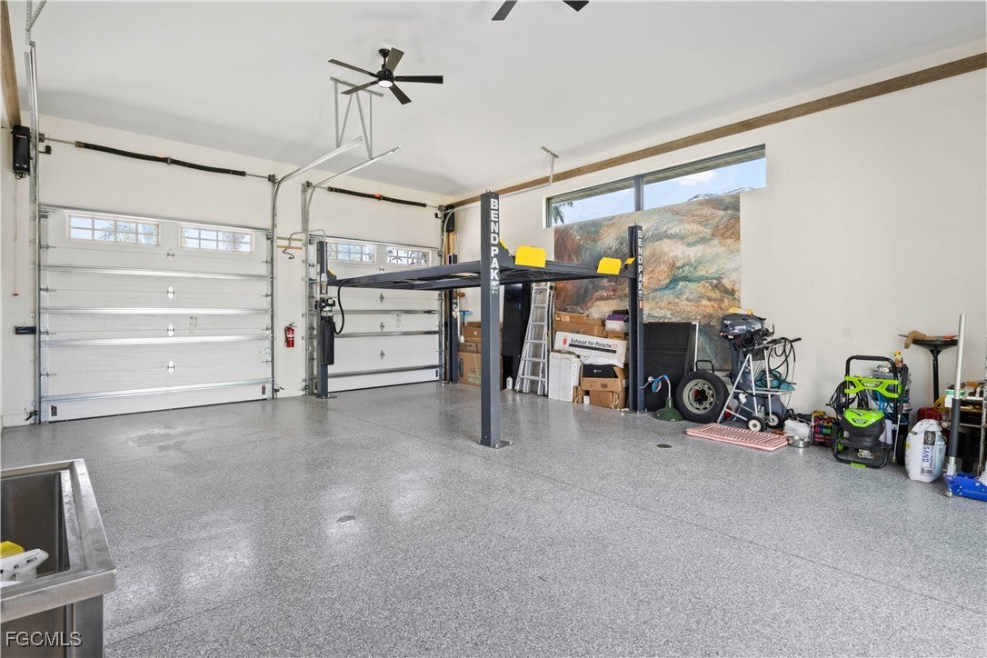 Cape Coral, Florida, 33914, United States, 3 Bedrooms Bedrooms, ,4 BathroomsBathrooms,Residential,Active,1962177