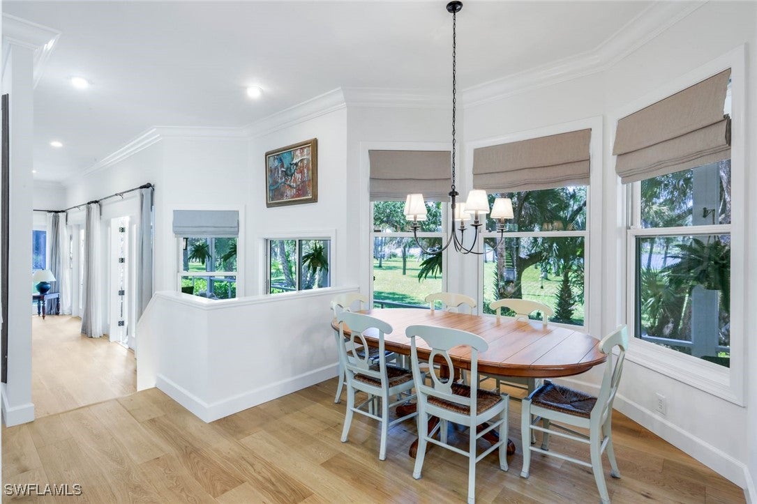 Alva, Florida, 33920, United States, 4 Bedrooms Bedrooms, ,5 BathroomsBathrooms,Residential,Active,1764865