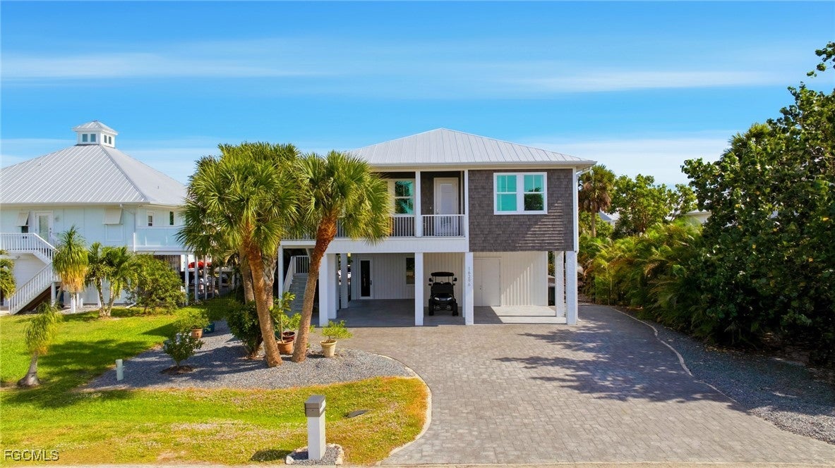 Bokeelia, Florida, 33922, United States, 4 Bedrooms Bedrooms, ,2 BathroomsBathrooms,Residential,Active,1992253