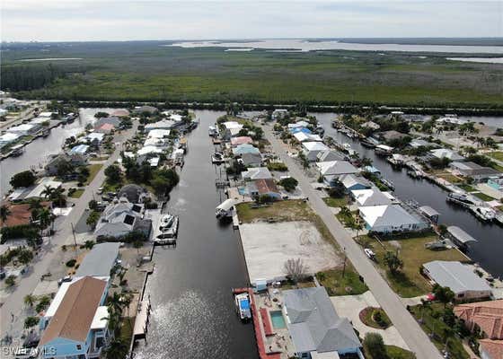 12262 MOON SHELL DR, MATLACHA ISLES, FL 33991, photo 3 of 14