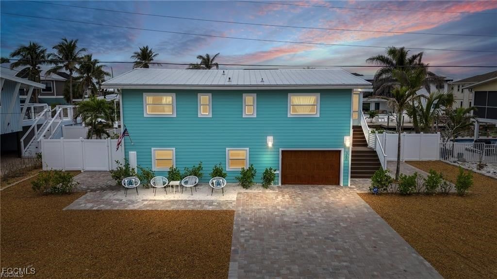 Fort Myers Beach, Florida, 33931, United States, 3 Bedrooms Bedrooms, ,3 BathroomsBathrooms,Residential,Active,1945460
