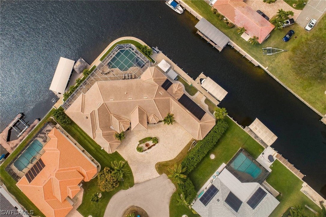 Cape Coral, Florida, 33904, United States, ,5 BathroomsBathrooms,Residential,Active,1704827
