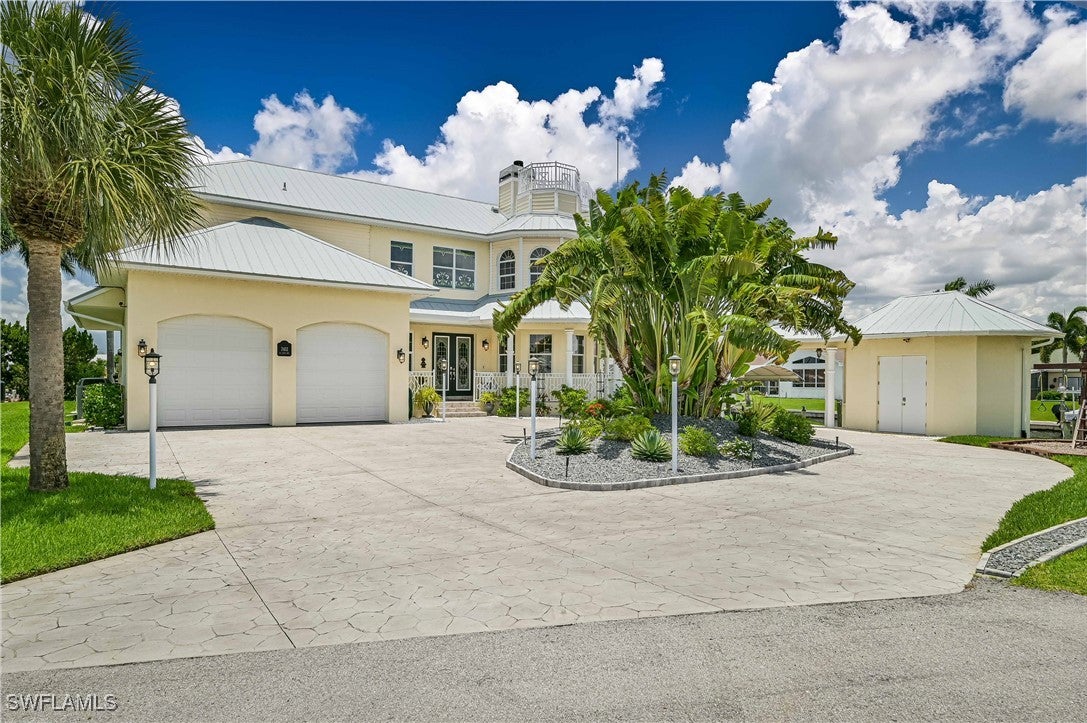 Cape Coral, Florida, 33904, United States, 3 Bedrooms Bedrooms, ,4 BathroomsBathrooms,Residential,Active,1770047