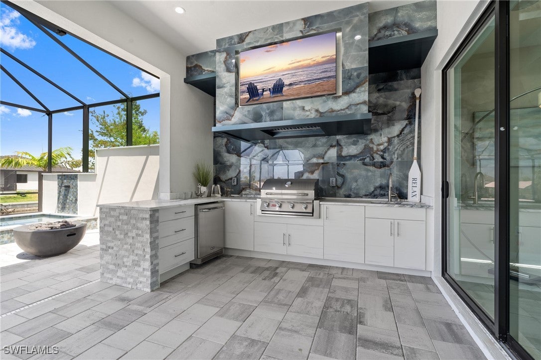 Cape Coral, Florida, 33993, United States, ,2 BathroomsBathrooms,Residential,Active,1790915