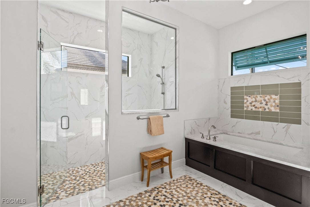 Cape Coral, Florida, 33914, United States, 4 Bedrooms Bedrooms, ,3 BathroomsBathrooms,Residential,Active,1899193