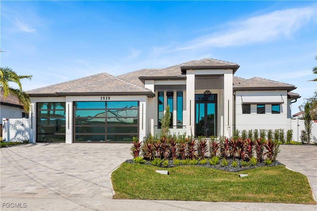 Cape Coral, Florida, 33914, United States, 4 Bedrooms Bedrooms, ,5 BathroomsBathrooms,Residential,Active,1997598