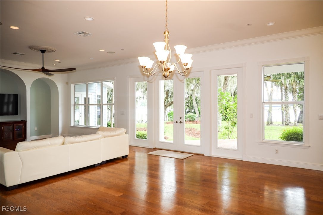 Alva, Florida, 33920, United States, 5 Bedrooms Bedrooms, ,5 BathroomsBathrooms,Residential,Active,1988720