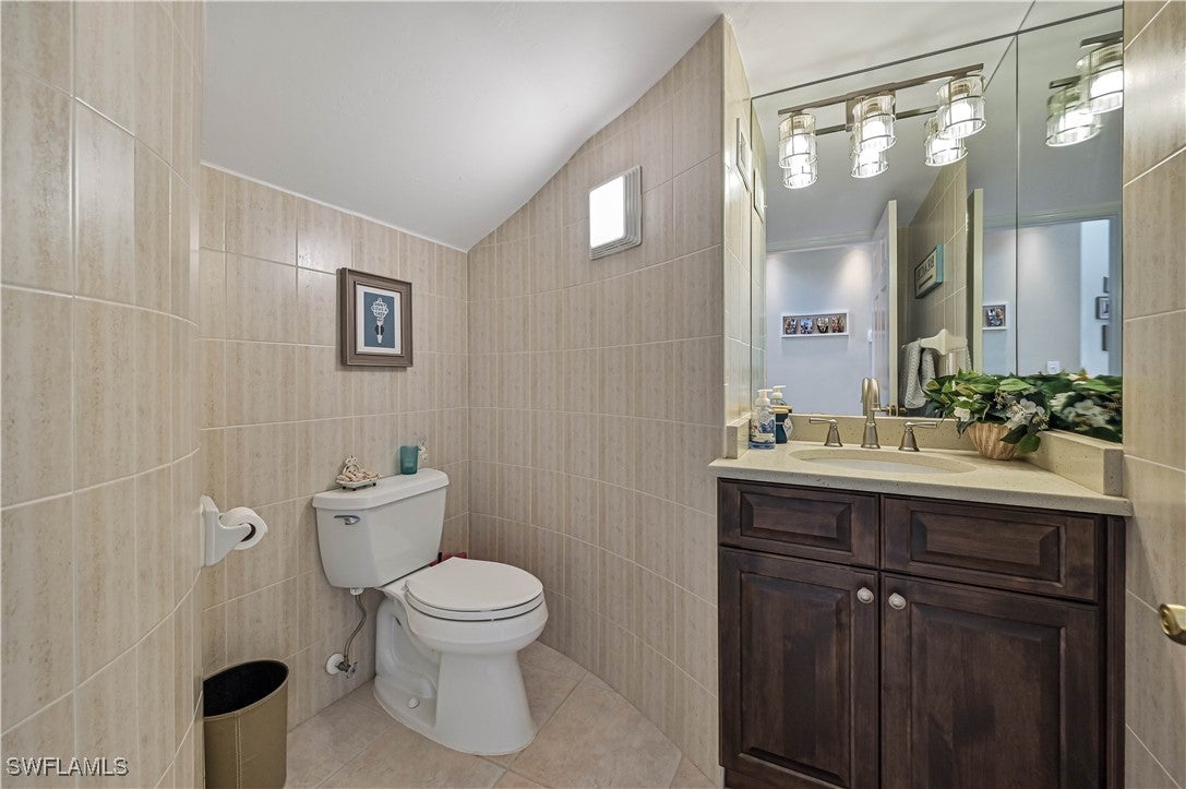 Cape Coral, Florida, 33904, United States, 3 Bedrooms Bedrooms, ,4 BathroomsBathrooms,Residential,Active,1770047