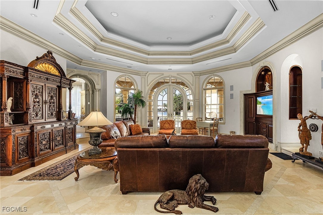 Fort Myers, Florida, 33912, United States, 5 Bedrooms Bedrooms, ,6 BathroomsBathrooms,Residential,Active,2009851