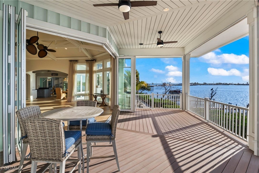 Matlacha, Florida, 33993, United States, 3 Bedrooms Bedrooms, ,5 BathroomsBathrooms,Residential,Active,2013670