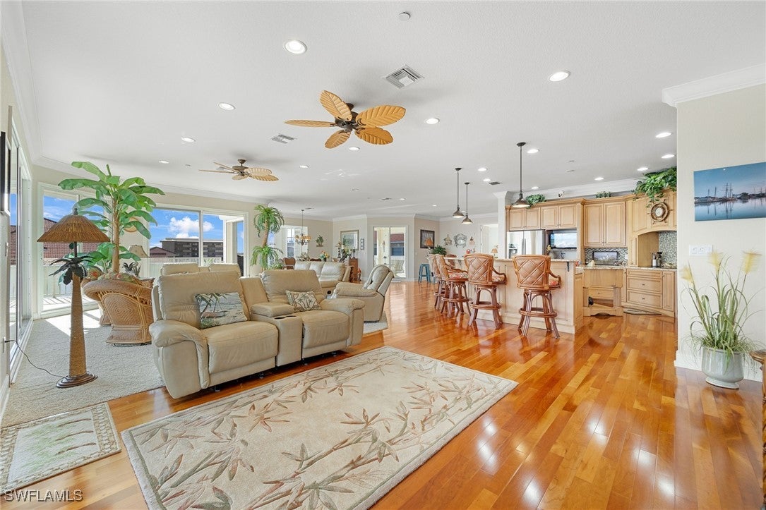 Cape Coral, Florida, 33904, United States, 3 Bedrooms Bedrooms, ,4 BathroomsBathrooms,Residential,Active,1734412