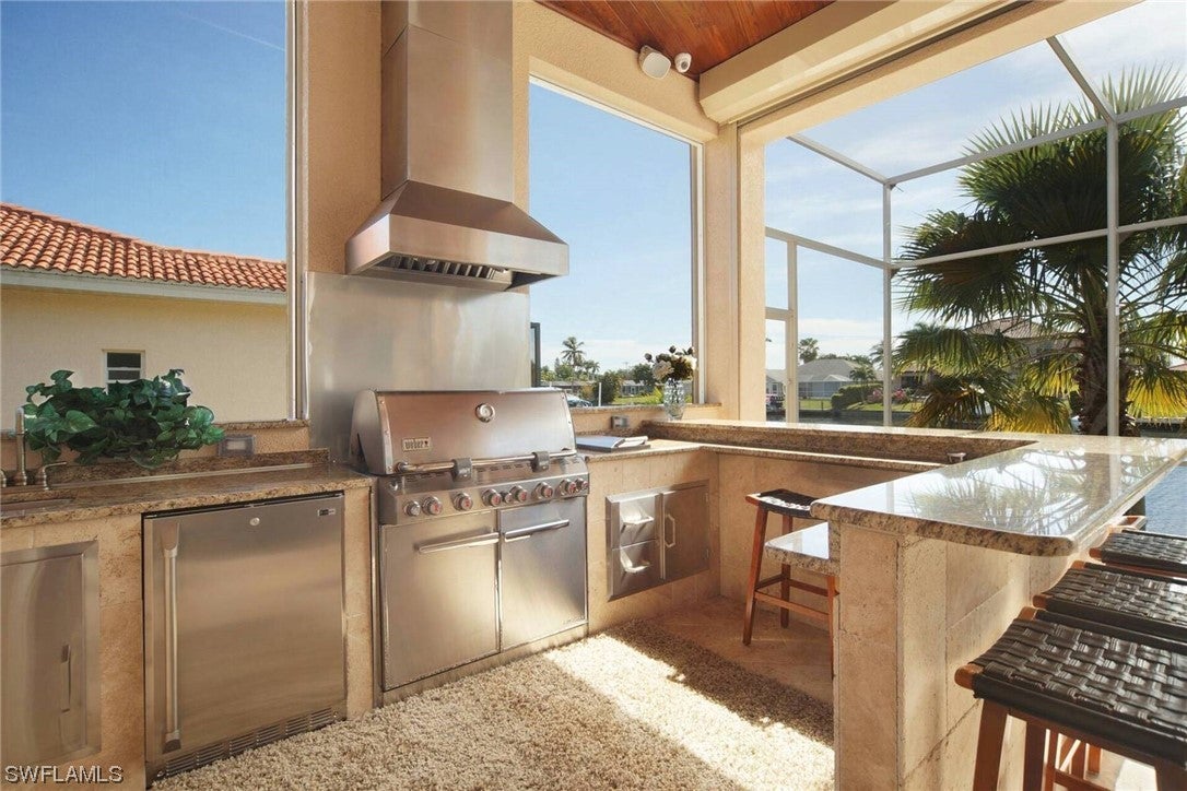 Cape Coral, Florida, 33904, United States, ,5 BathroomsBathrooms,Residential,Active,1704827