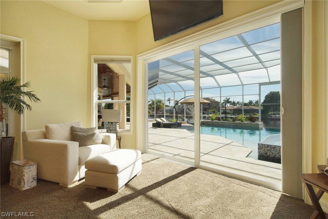 Cape Coral, Florida, 33904, United States, ,5 BathroomsBathrooms,Residential,Active,1704827