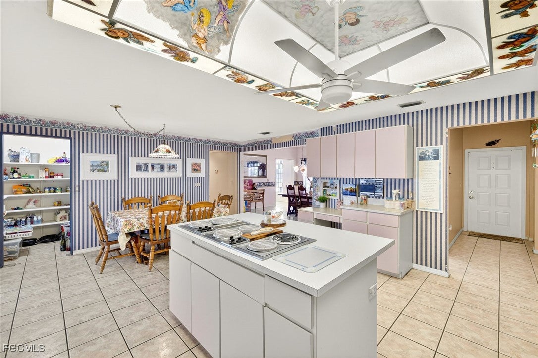 Fort Myers, Florida, 33908, United States, 5 Bedrooms Bedrooms, ,5 BathroomsBathrooms,Residential,Active,1919401