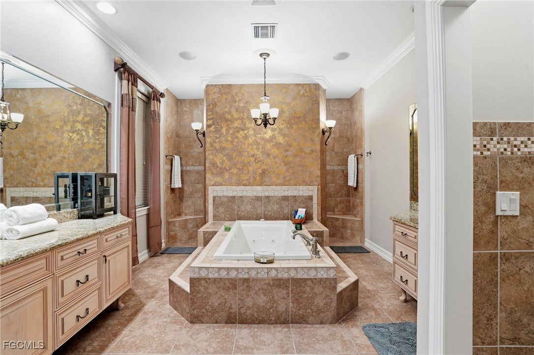 Fort Myers, Florida, 33912, United States, 4 Bedrooms Bedrooms, ,4 BathroomsBathrooms,Residential,Active,1964491