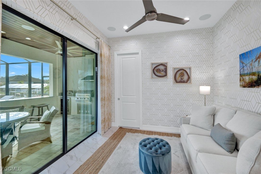 Cape Coral, Florida, 33993, United States, 3 Bedrooms Bedrooms, ,4 BathroomsBathrooms,Residential,Active,1987267