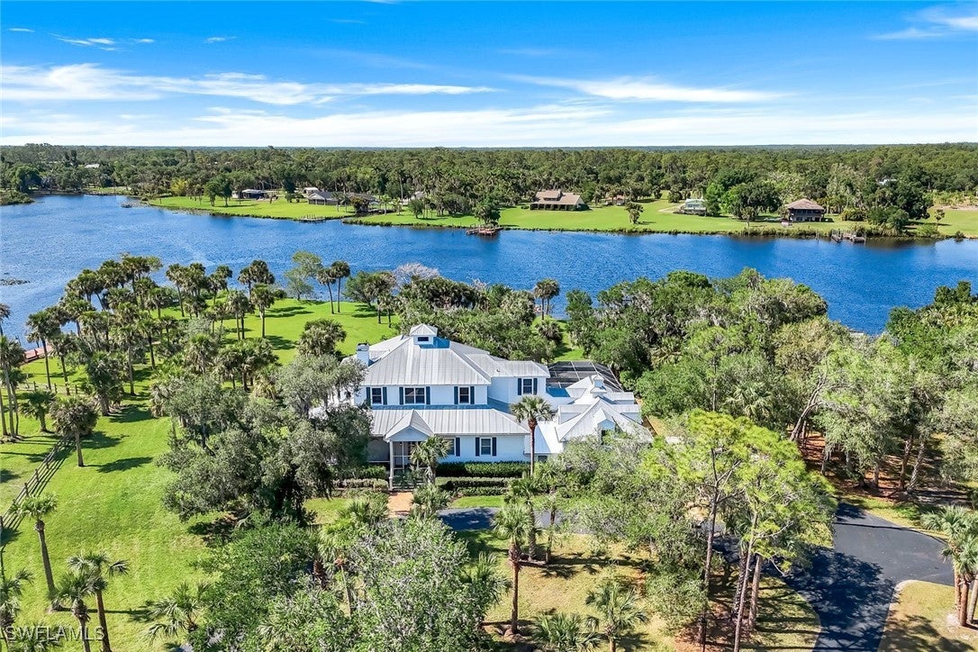 Alva, Florida, 33920, United States, 4 Bedrooms Bedrooms, ,5 BathroomsBathrooms,Residential,Active,1764865