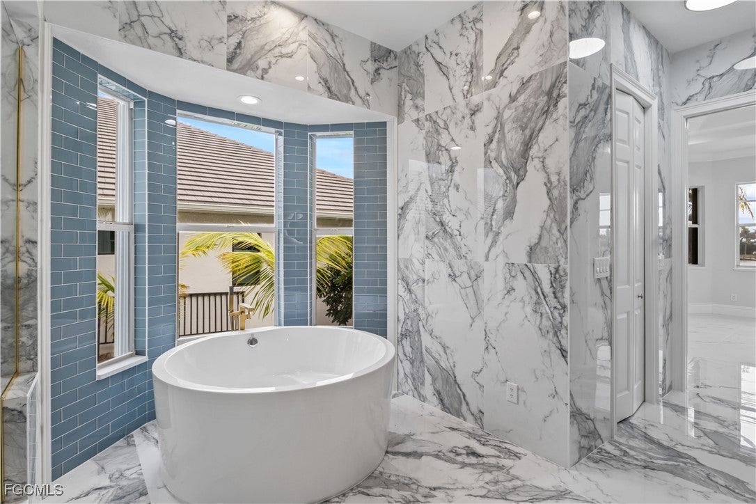 Cape Coral, Florida, 33991, United States, 4 Bedrooms Bedrooms, ,5 BathroomsBathrooms,Residential,Active,1944264