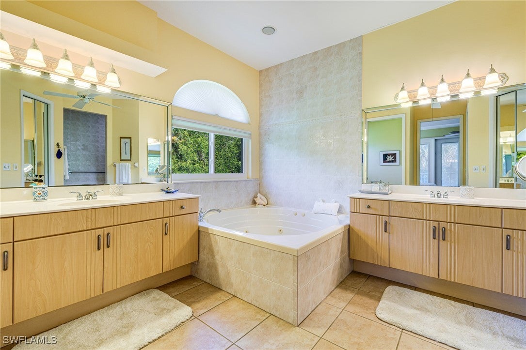 Alva, Florida, 33920, United States, ,3 BathroomsBathrooms,Residential,Active,1894197