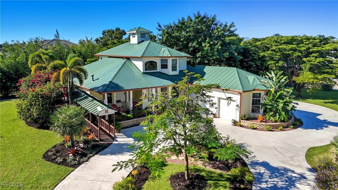 Fort Myers, Florida, 33912, United States, 4 Bedrooms Bedrooms, ,4 BathroomsBathrooms,Residential,Active,1964491