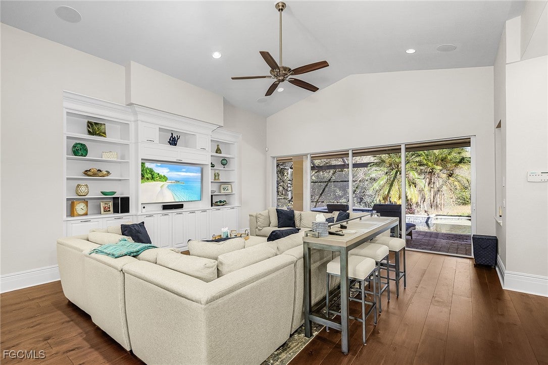 Fort Myers, Florida, 33905, United States, 3 Bedrooms Bedrooms, ,3 BathroomsBathrooms,Residential,Active,1964286