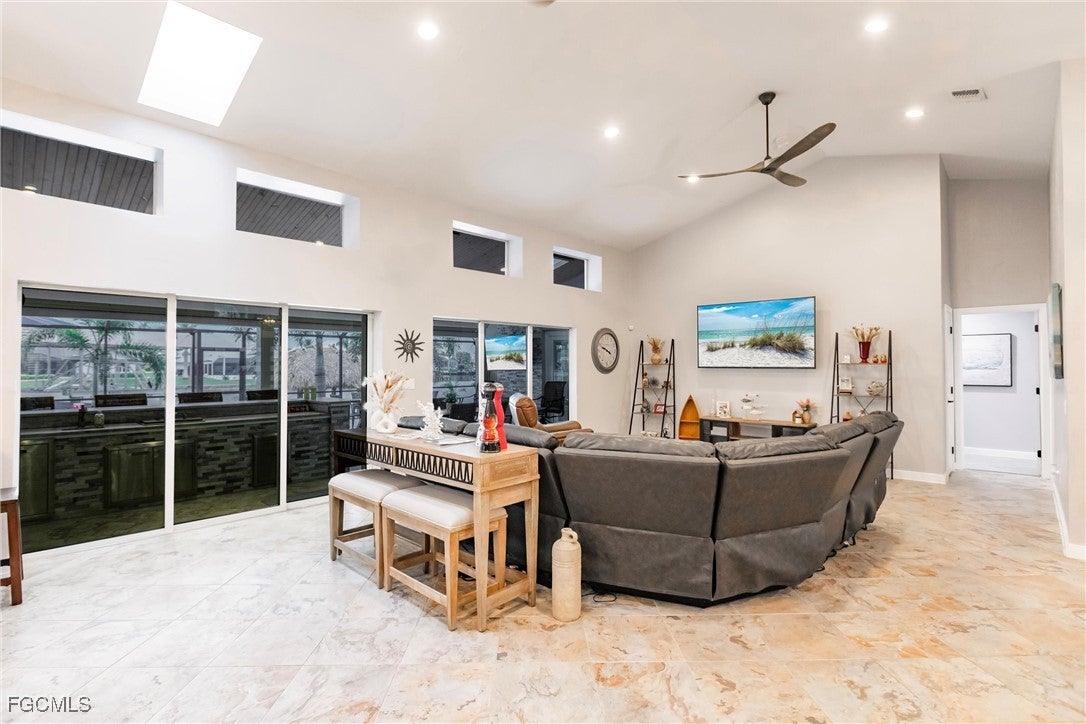 Cape Coral, Florida, 33914, United States, 3 Bedrooms Bedrooms, ,3 BathroomsBathrooms,Residential,Pending,2007007