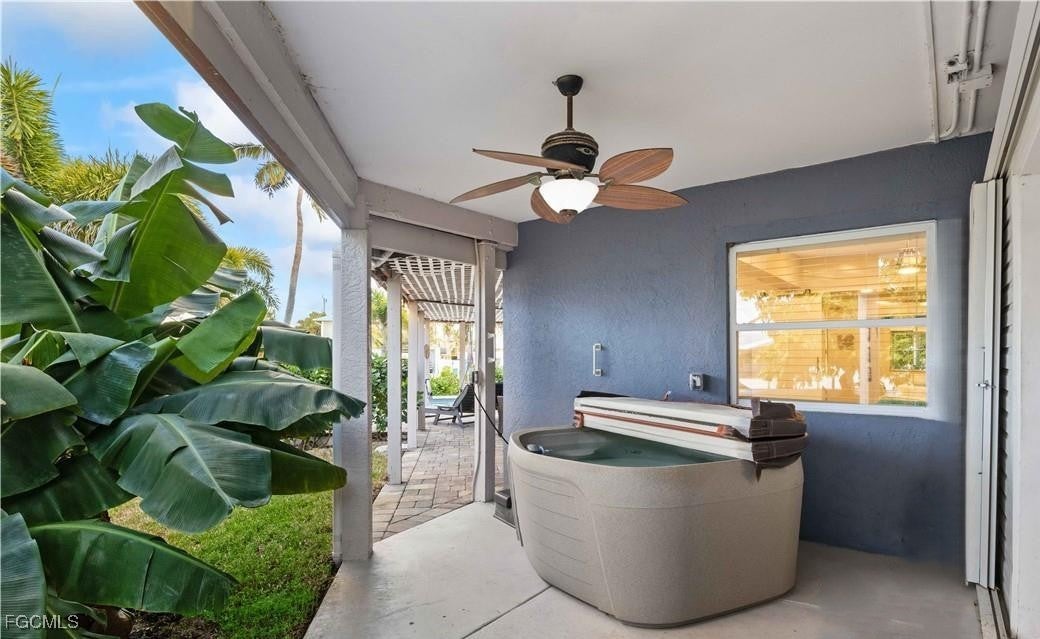 St. James City, Florida, 33956, United States, 4 Bedrooms Bedrooms, ,3 BathroomsBathrooms,Residential,Active,1986907