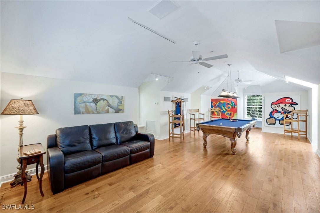 Alva, Florida, 33920, United States, 4 Bedrooms Bedrooms, ,5 BathroomsBathrooms,Residential,Active,1764865