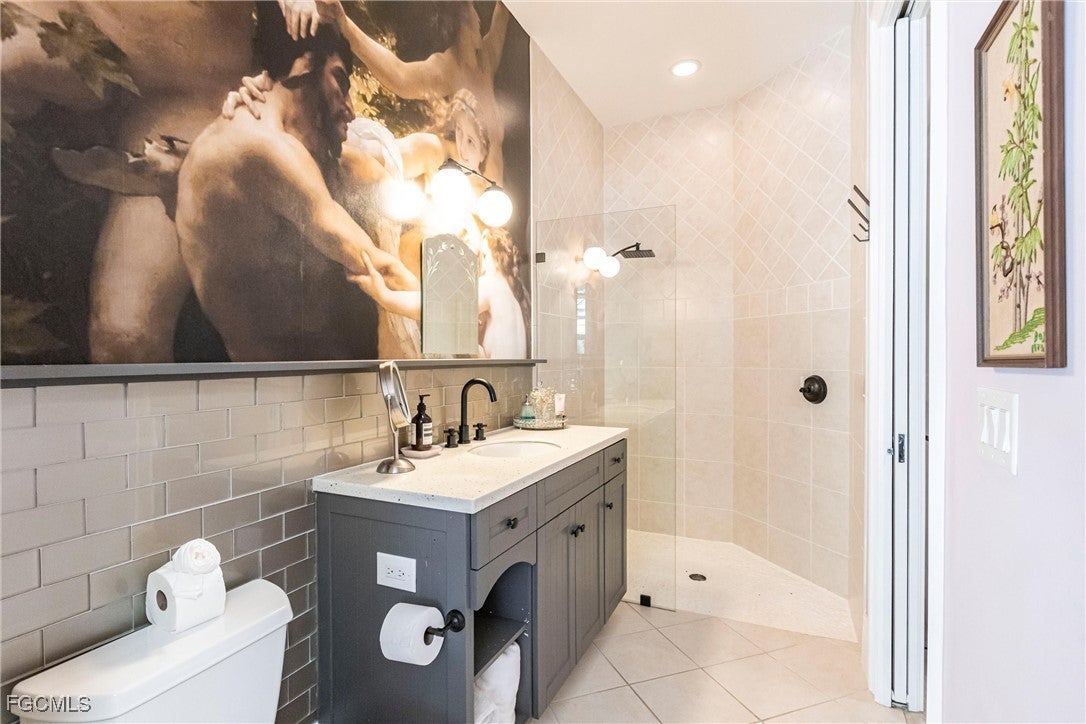 Fort Myers, Florida, 33905, United States, 3 Bedrooms Bedrooms, ,4 BathroomsBathrooms,Residential,Active,1969769