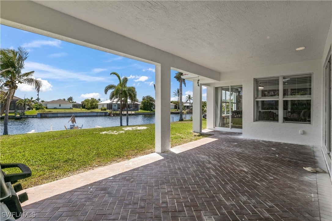 Cape Coral, Florida, 33914, United States, ,4 BathroomsBathrooms,Residential,Active,1825071