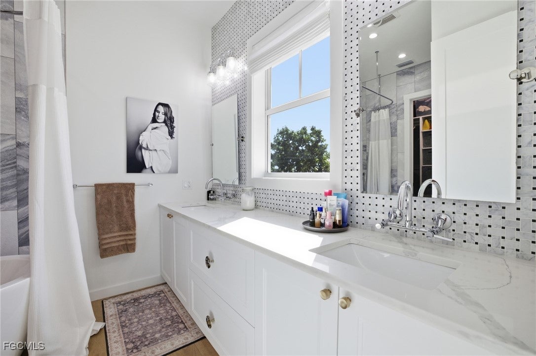 Bokeelia, Florida, 33922, United States, 4 Bedrooms Bedrooms, ,2 BathroomsBathrooms,Residential,Active,1992253