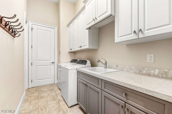 Fort Myers, Florida, 33908, United States, 3 Bedrooms Bedrooms, ,4 BathroomsBathrooms,Residential,Active,2007120