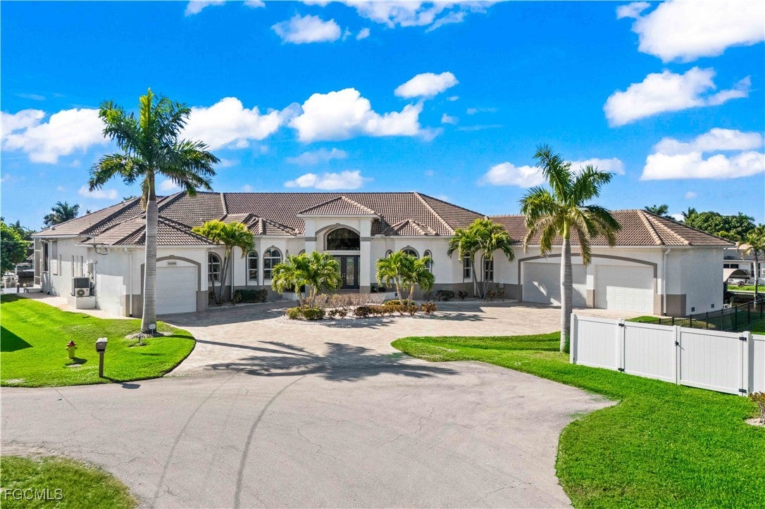 Cape Coral, Florida, 33904, United States, 4 Bedrooms Bedrooms, ,5 BathroomsBathrooms,Residential,Active,2007054