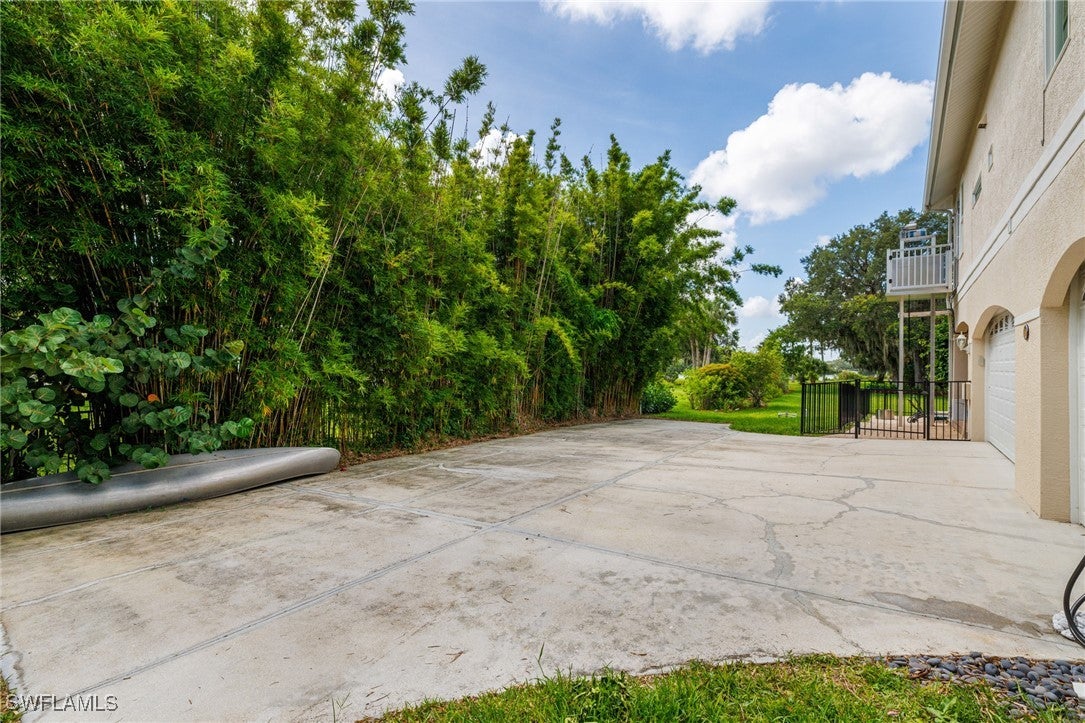 Alva, Florida, 33920, United States, ,3 BathroomsBathrooms,Residential,Active,1894197