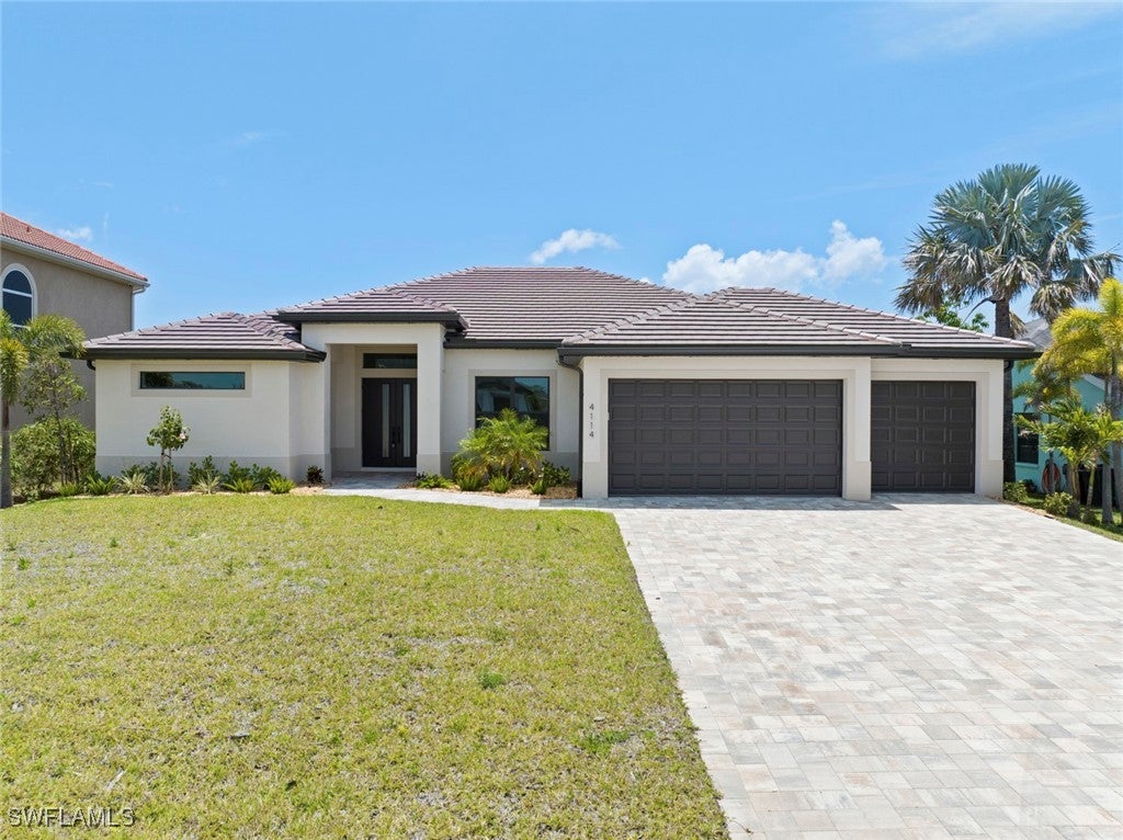 Cape Coral, Florida, 33993, United States, ,2 BathroomsBathrooms,Residential,Active,1780403