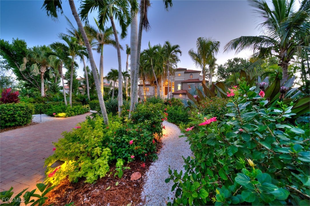 Sanibel, Florida, 33957, United States, 4 Bedrooms Bedrooms, ,5 BathroomsBathrooms,Residential,Active,2003562