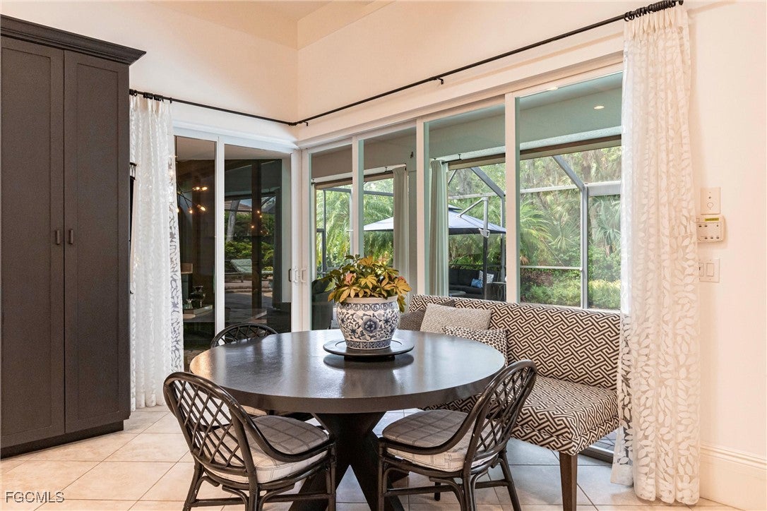 Fort Myers, Florida, 33905, United States, 3 Bedrooms Bedrooms, ,4 BathroomsBathrooms,Residential,Active,1969769