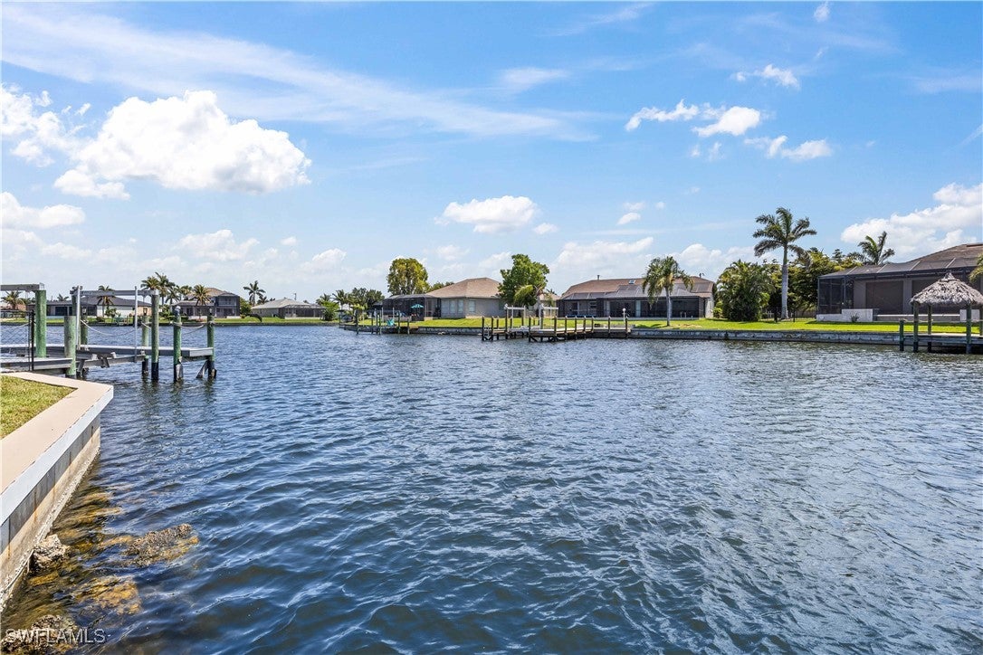 Cape Coral, Florida, 33914, United States, ,4 BathroomsBathrooms,Residential,Active,1825071