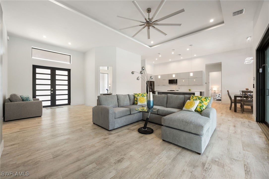 Cape Coral, Florida, 33990, United States, 3 Bedrooms Bedrooms, ,3 BathroomsBathrooms,Residential,Active,1877773