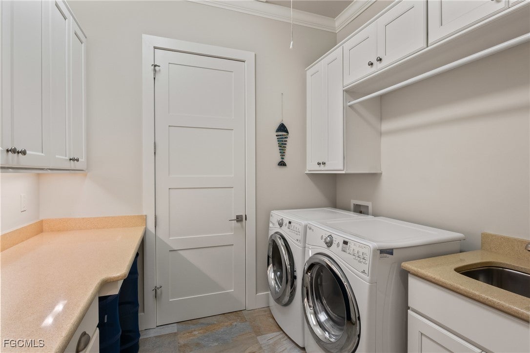 Matlacha, Florida, 33993, United States, 3 Bedrooms Bedrooms, ,5 BathroomsBathrooms,Residential,Active,2013670