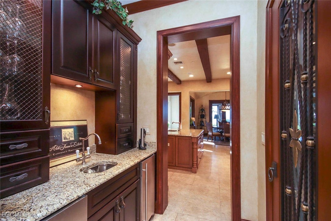 Sanibel, Florida, 33957, United States, 4 Bedrooms Bedrooms, ,5 BathroomsBathrooms,Residential,Active,2003562